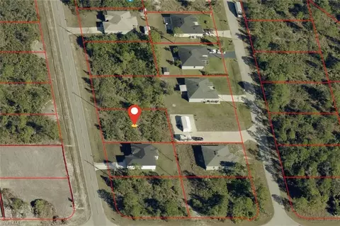 1846 Richmond Ave N, Lehigh Acres, FL 33972