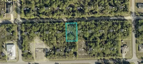 3511 62nd St W, Lehigh Acres, FL 33971