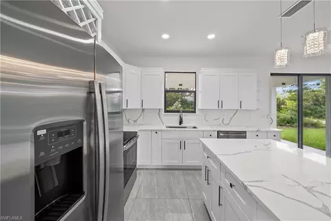 Kitchen - 4100 E 14th St, Lehigh Acres, FL 33972 photo 3 of 3