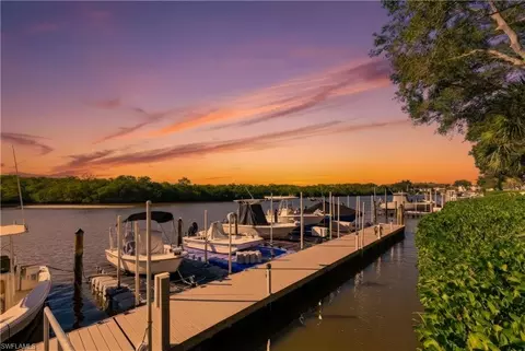 242 Newport Dr #509, Naples, FL 34114