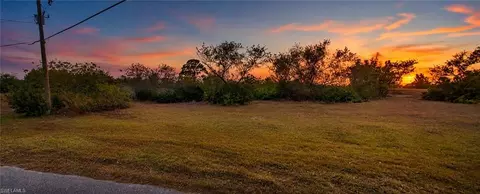 1146 NW 28th Ave, Cape Coral, FL 33993