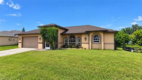 3008 SW 3rd Pl, Cape Coral, FL 33914