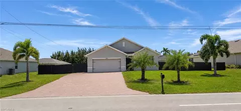 1702 Embers Pkwy W, Cape Coral, FL 33993