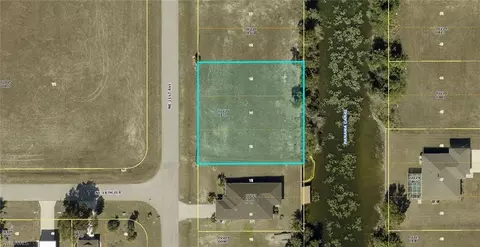 1819 NE 21st Ave, Cape Coral, FL 33909