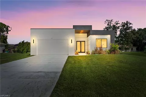 447 Redwing St, Lehigh Acres, FL 33974