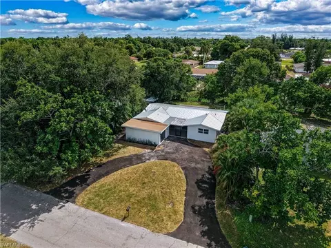 367 Rosemont Dr, Fort Myers, FL 33916
