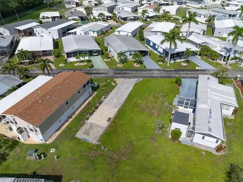 241 Daisy Ave, Fort Myers, FL 33908