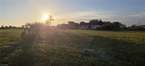 1829 NE 10th Ter, Cape Coral, FL 33909