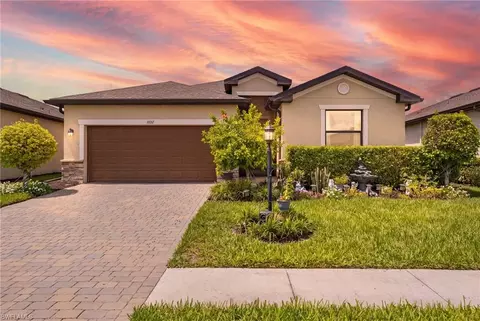 14517 Monrovia Ln, Fort Myers, FL 33905