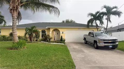 1316 SW 27th Ter, Cape Coral, FL 33914
