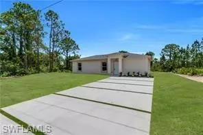3600 Irma Ave N, Lehigh Acres, FL 33971