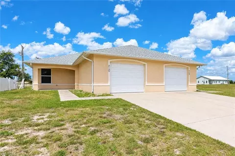 2130 NE 8th Pl, Cape Coral, FL 33909
