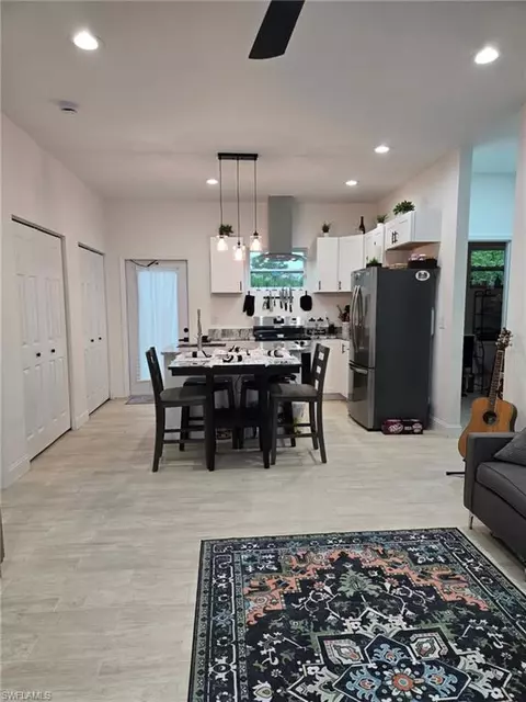 Kitchen - 23041 Roundtree Ave, Alva, FL 33920 photo 3 of 3