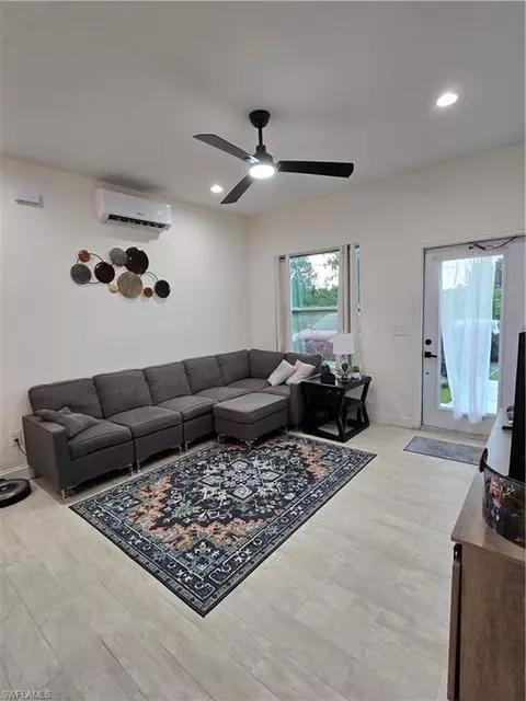 Living - 23041 Roundtree Ave, Alva, FL 33920 photo 2 of 3