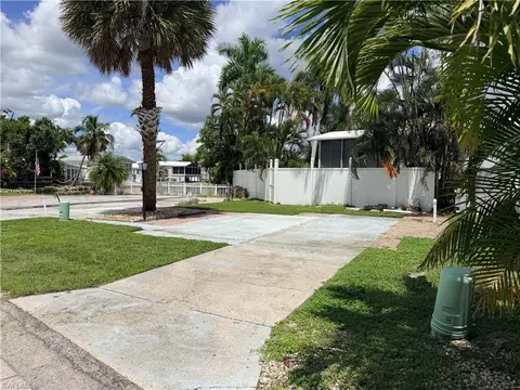 5245 White Sky Cir, Fort Myers, FL 33908