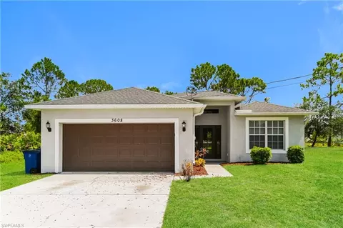 3608 39th St SW, Lehigh Acres, FL 33976