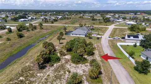 1396 Jay Ter, Labelle, FL 33935 photo 5