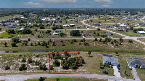 1396 Jay Ter, Labelle, FL 33935 photo 3