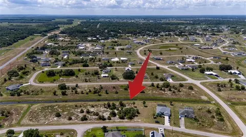 1396 Jay Ter, Labelle, FL 33935 photo 8