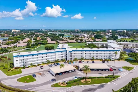 6220 Augusta Dr #312, Fort Myers, FL 33907