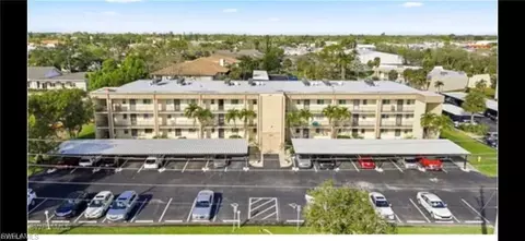 2111 Barkeley Ln #13, Fort Myers, FL 33907