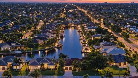 4725 SW 23rd Ave, Cape Coral, FL 33914