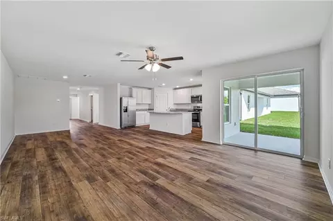 Living - 844 Gen D Macarthur Ave, Labelle, FL 33935 photo 2 of 2