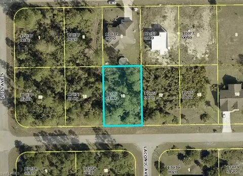 1135 Crestwood St E, Lehigh Acres, FL 33974