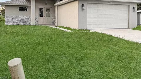 3027 2nd St, Fort Myers, FL 33916