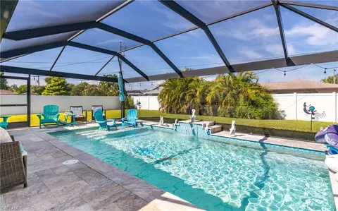 3208 SE 1st Pl, Cape Coral, FL 33904