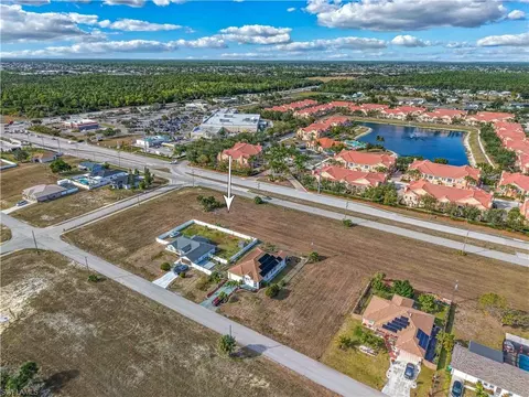 1712 Kismet Pkwy E, Cape Coral, FL 33909