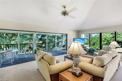 6258 Cougar Run #301, Fort Myers, FL 33908