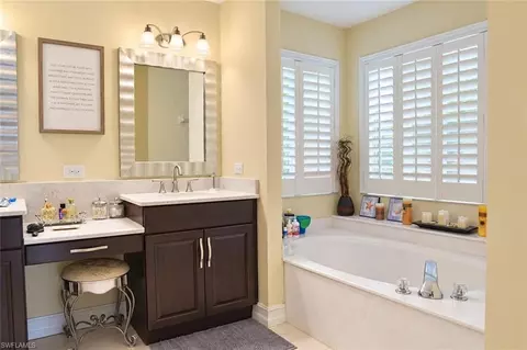Bath - 21223 Braxfield Loop, Estero, FL 33928 photo 2 of 4