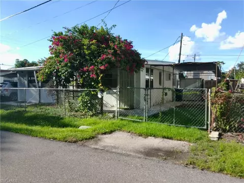 74 Cypress St, North Fort Myers, FL 33903