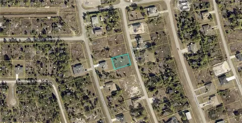 962 Graystone Ave, Lehigh Acres, FL 33974