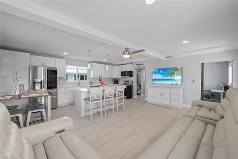 6151 Estero Blvd #6, Fort Myers Beach, FL 33931