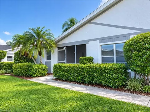6888 Bogey Dr, Fort Myers, FL 33919