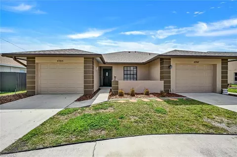 4707 SW 8th Pl, Cape Coral, FL 33914