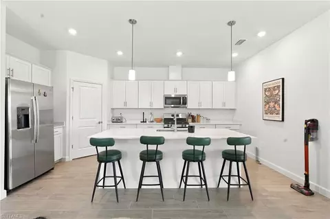 Kitchen - 20733 Napa Loop, Estero, FL 33928 photo 1 of 2