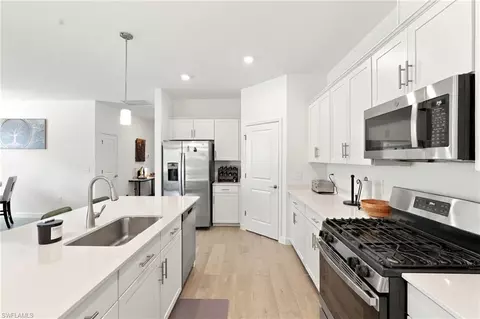 Kitchen - 20733 Napa Loop, Estero, FL 33928 photo 2 of 2