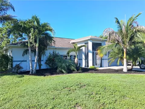 719 Zeppelin Pl, Fort Myers, FL 33913