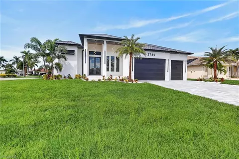 3729 SW 4th Ln, Cape Coral, FL 33991