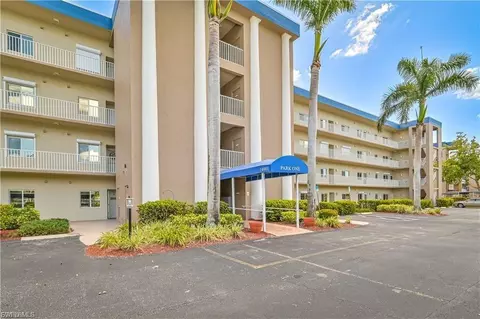 14901 Park Lake Dr #301, Fort Myers, FL 33919
