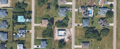 2624 NE 5th Ave, Cape Coral, FL 33909