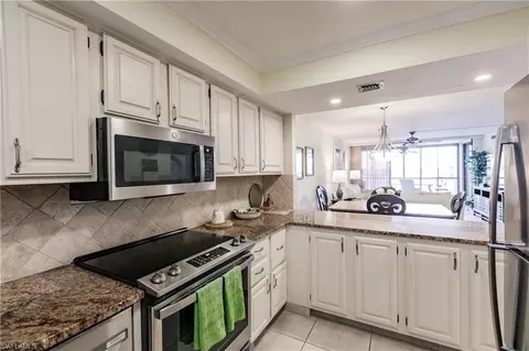 4210 Steamboat Bnd #405, Fort Myers, FL 33919