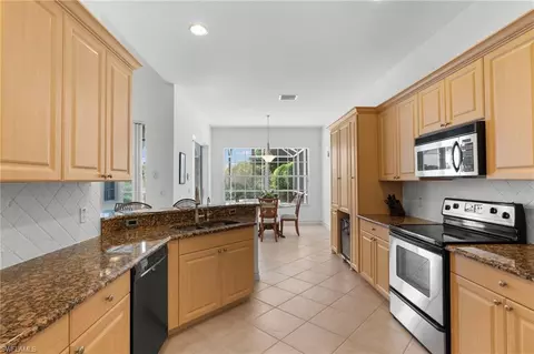 Kitchen - 20000 Seadale Ct, Estero, FL 33928 photo 2 of 4