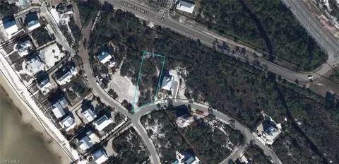 100 Signal Ln, Port St. Joe, FL 32456