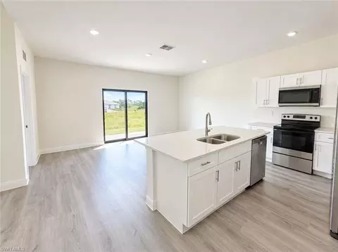 9024 E Justice Cir, Labelle, FL 33935 photo 5