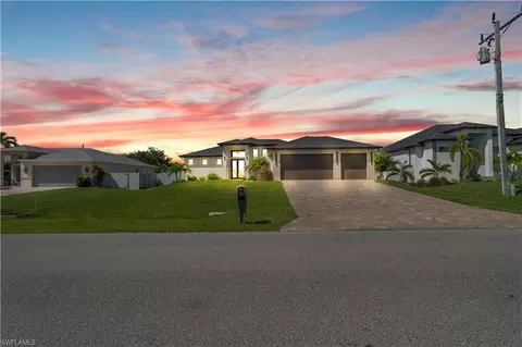 3221 SW 3rd Ter, Cape Coral, FL 33991