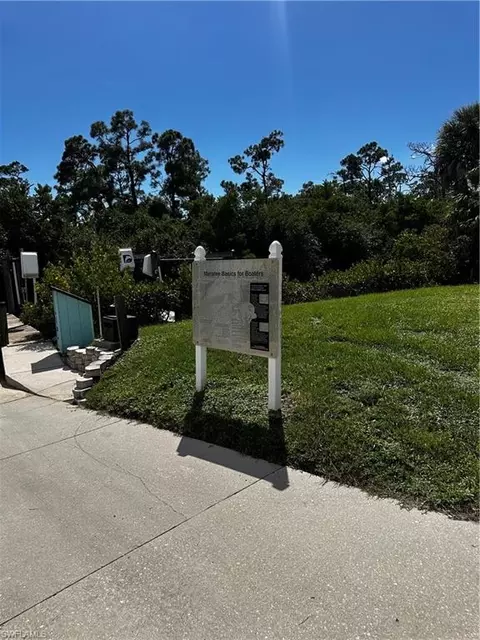 20690 Port Dr, Estero, FL 33928 photo 5